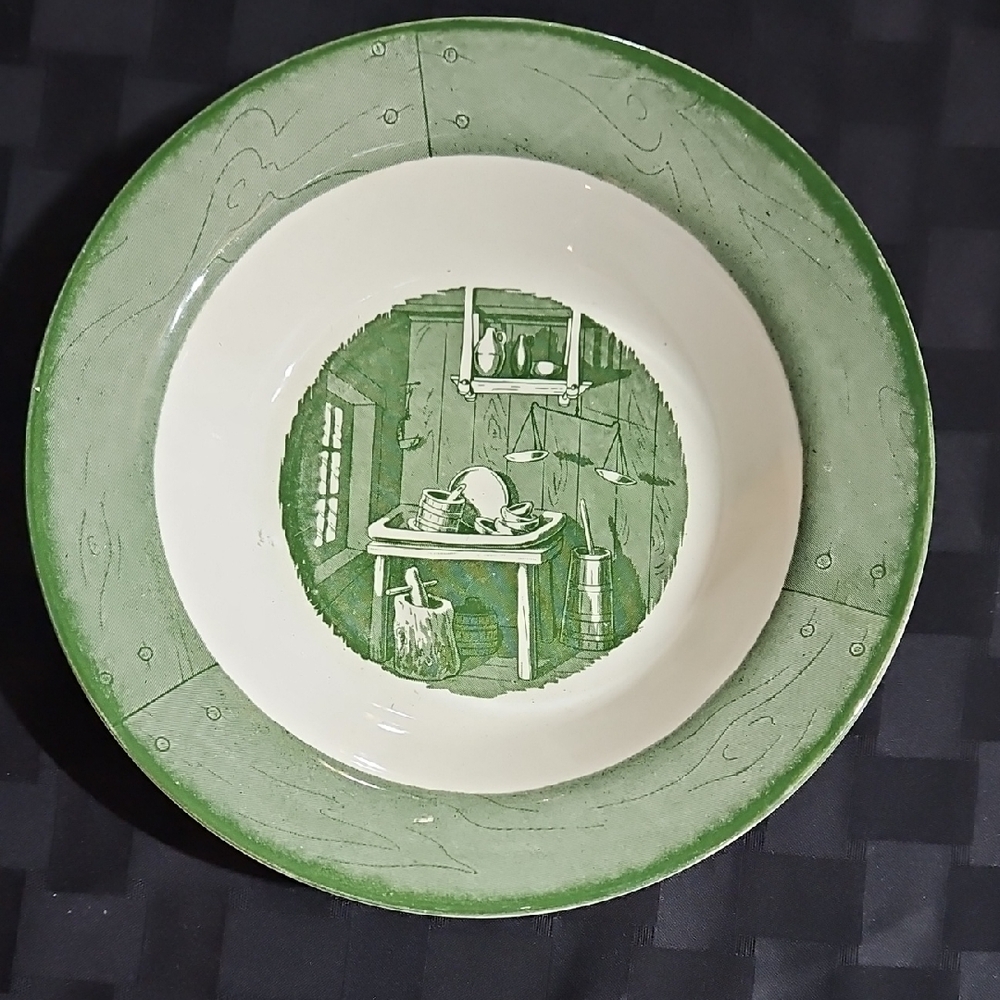 Royal China Colonial Homestead 9.25" Serving Bowl, Made in USA 1950s